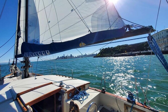 1.5-Hour San Francisco Bay Sailing Tour - 90 Minutes On San Francisco Bay: When the Sails Go Up