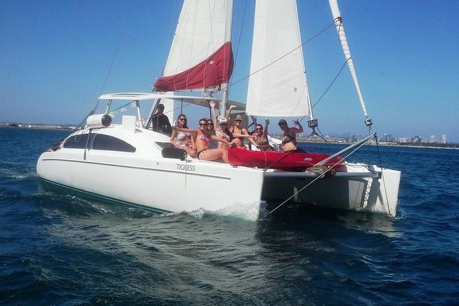 2.5-Hour Small-Group Catamaran Sailing Adventure with Drinks - Key Highlights at a Glance