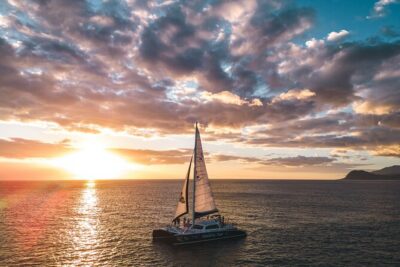 2-Hour Oahu Sunset Catamaran Sail - The 2-hour cruise format: how the timing actually works