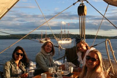 2-Hour Oslo Fjord Sightseeing Cruise by Sailing Ship - Getting to Rådhusbrygge 3 (Opposite City Hall) Without Stress