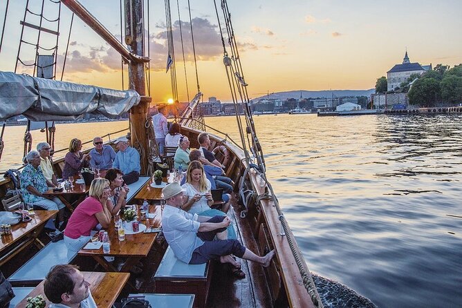 2-Hour Oslo Fjord Sightseeing Cruise by Sailing Ship - How the App and English Audio Guide Help You Follow Along