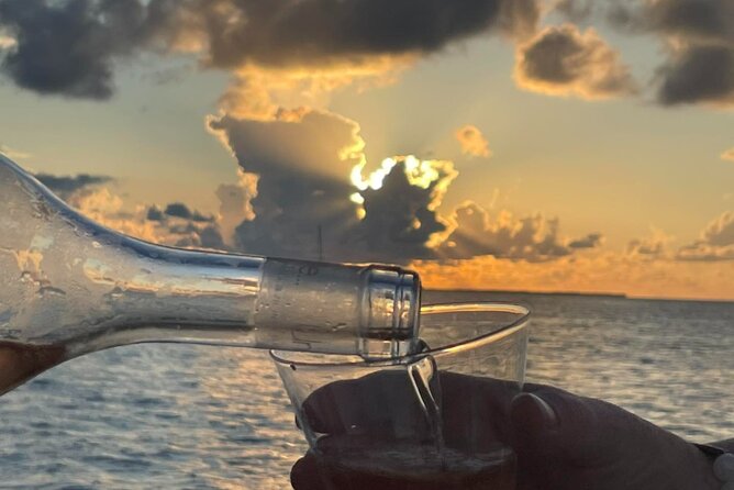 2-Hour Sunset Sailing With Wine In Stock Island - Key things I’d circle before you book