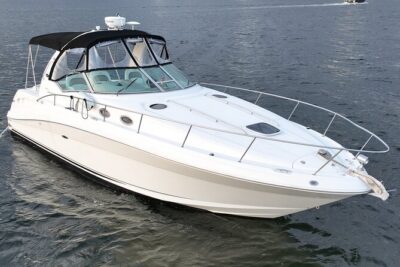 2 to 6 hours Private Yacht Cruise around Fort Lauderdale - What the cruise actually covers: channels plus the river wharf