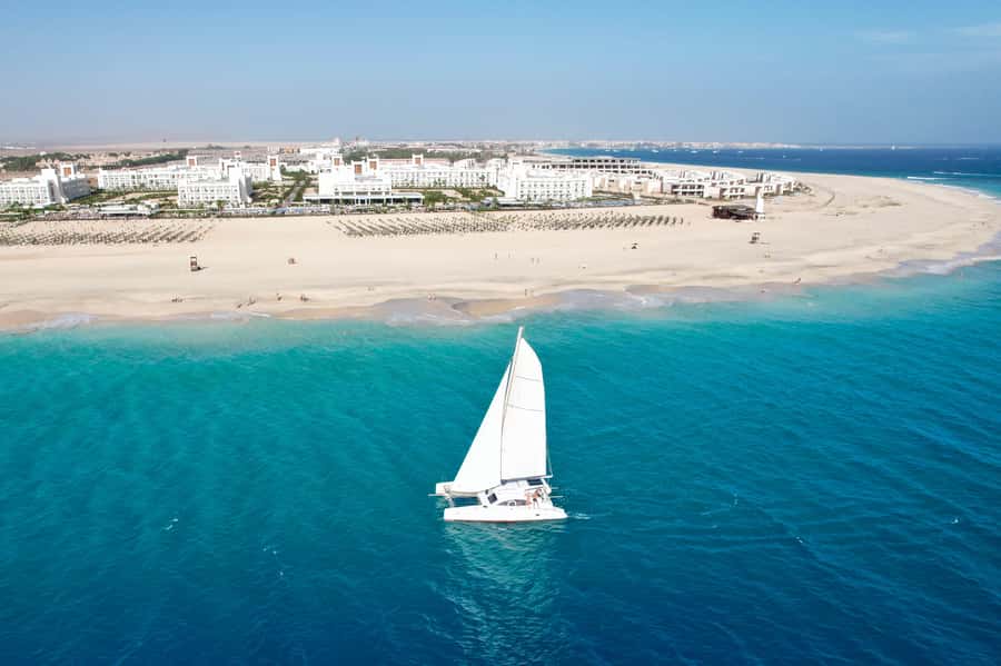 3-hour Catamaran Adventure on the waters of Sal Island - Who this catamaran cruise is best for