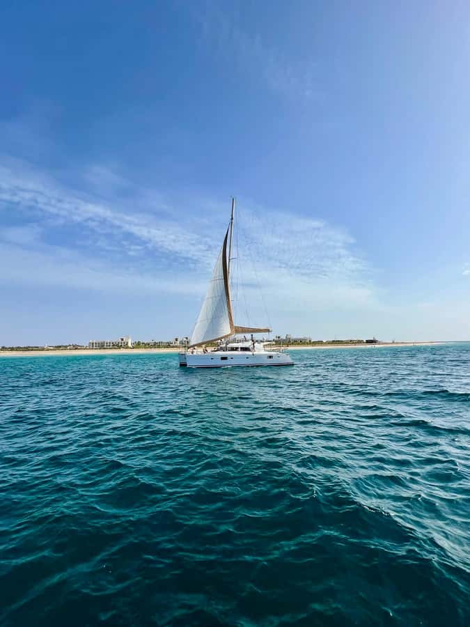 3-hour Catamaran Adventure on the waters of Sal Island - Santa Maria logistics: Santa Maria Beach vs Bikini Beach