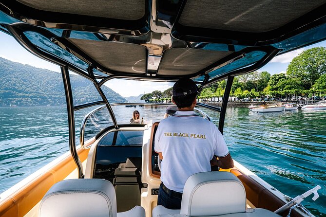 3H Guided Cruise Stop Bellagio Tender yacht Invictus 9 Pax - Villa del Balbianello and the Gulf of Venus: short climb, big pay-off