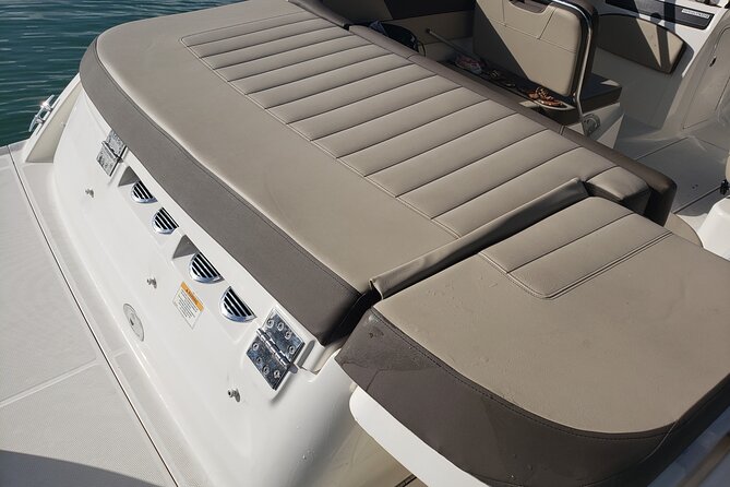 42 to 46 Ft Private Yacht Miami, rent for 2 our 4 hours, 12 ppl - Who this yacht rental fits best (and who should rethink it)