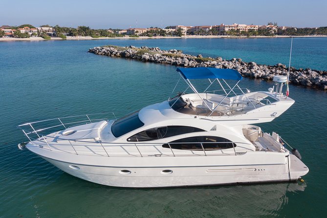 4H 42' Azimut Yacht All-Inclusive from Tulum & Playa del Carmen. - What Happens Onboard: Drinks, Snacks, and That Homemade Ceviche