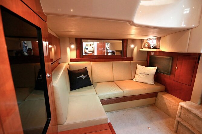 4H private 40' Yacht All-Inclusive in Tulum & Playa del Carmen - What happens during the reef time: snorkeling, fishing, and chill beach moments