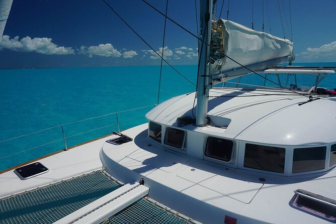 5H Private 40'Catamaran All-Inclusive in Tulum & Playa del Carmen - Fishing add-on: troll fishing gear and chef-prepped catch