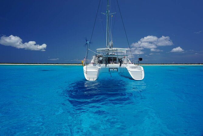 5H Private 40'Catamaran All-Inclusive in Tulum & Playa del Carmen - The first water stop at In-Ha: snorkeling in semi-sheltered calm