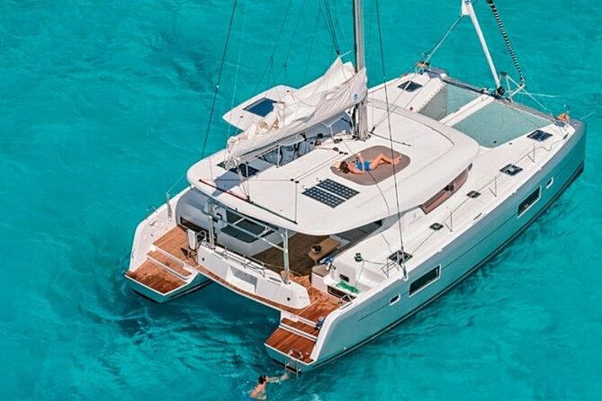 7-Day Private Sailing Retreat in Sardinia and Corsica - Food on the yacht: nutritionist-led breakfasts and lunches that actually taste local