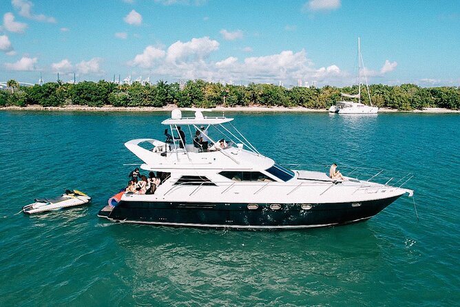 70ft + Free Hour | Miami Yacht Rental | 3 to 8 Hours | 13 ppl - Key things I’d zero in on before you book