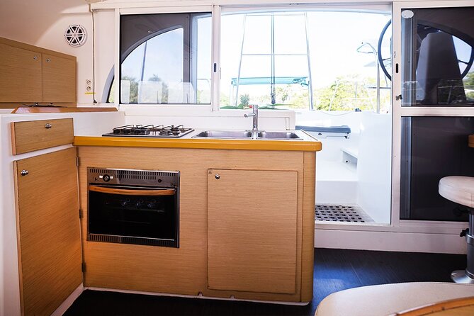 8H 38' Catamaran All-Incl. to Cozumel in Tulum & Playa del Carmen - What “private tour” means when you’re planning with a group