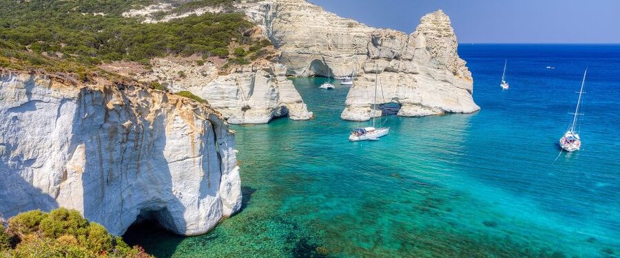 Adamas: Kleftiko Sailing Day Trip with Snorkeling and Lunch - Where you meet at Adamantas Port and how the day starts