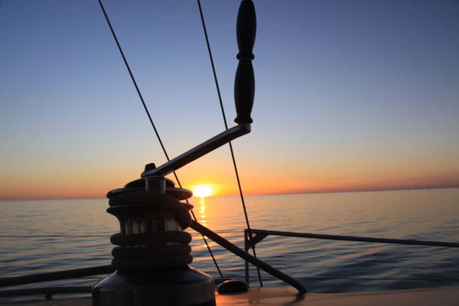 Adelaide: Glenelg Twilight Catamaran Cruise with Drink - Key things to know before you go