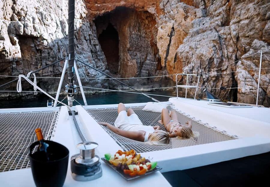 Agios Nikolaos: Spinalonga AM Catamaran Cruise with Lunch - Onboard Lunch: Mediterranean cooking, kids’ meals, and dietary options