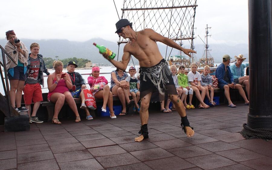 Alanya: Catamaran Boat Trip with Swim Stops and Sunbathing - Devil’s Cave and the Late-Day Swim Moment