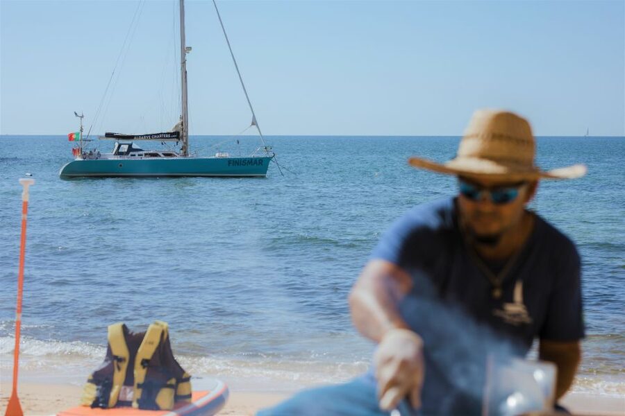 Albufeira: Sailing Boat Cruise BBQ & Open Bar on the Beach - The beach anchoring stop: BBQ lunch, swimming breaks, and real downtime