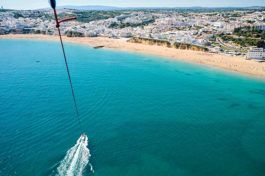 Albufeira: Single, Double or Triple Parasailing Tour - Staff and instruction: the difference between scary and confidence