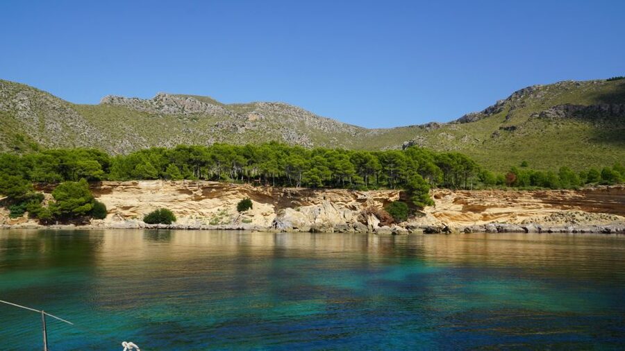 Alcudia: Sailing Yacht Excursion with Wine & Tapas - Off the chart views: Cap de Formentor from the water