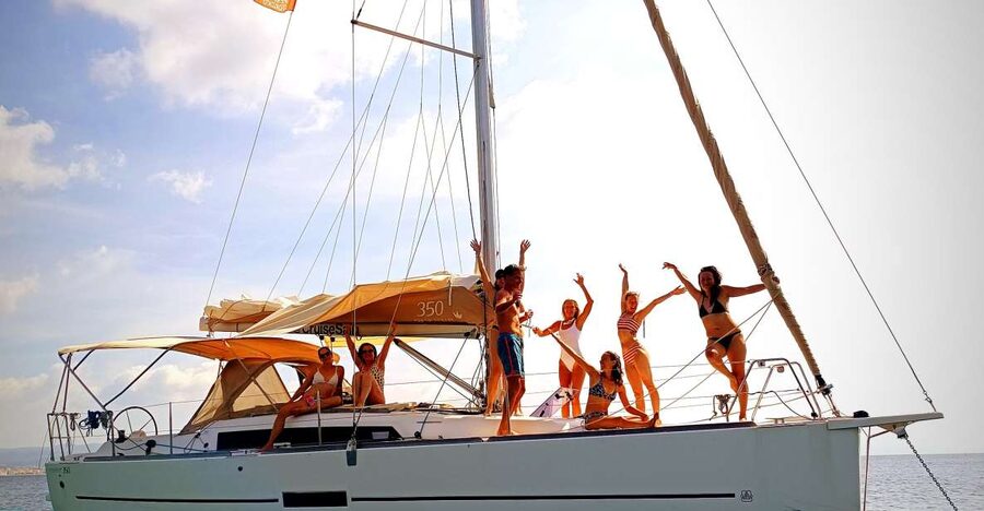 Alghero: Daily Sailing Experience with lunch onboard - Stop-by-stop: from coffee in Alghero to snorkeling near Fertilia
