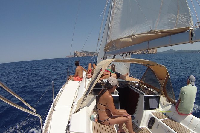 Alghero - Sailboat trip with lunch on board, - Porto Conte Regional Natural Park: where the coves do the relaxing
