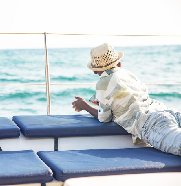 Alicante: 2-Hour Late Afternoon Catamaran Cruise - The 45-minute anchor stop: swimming, snorkeling, and how the gear works