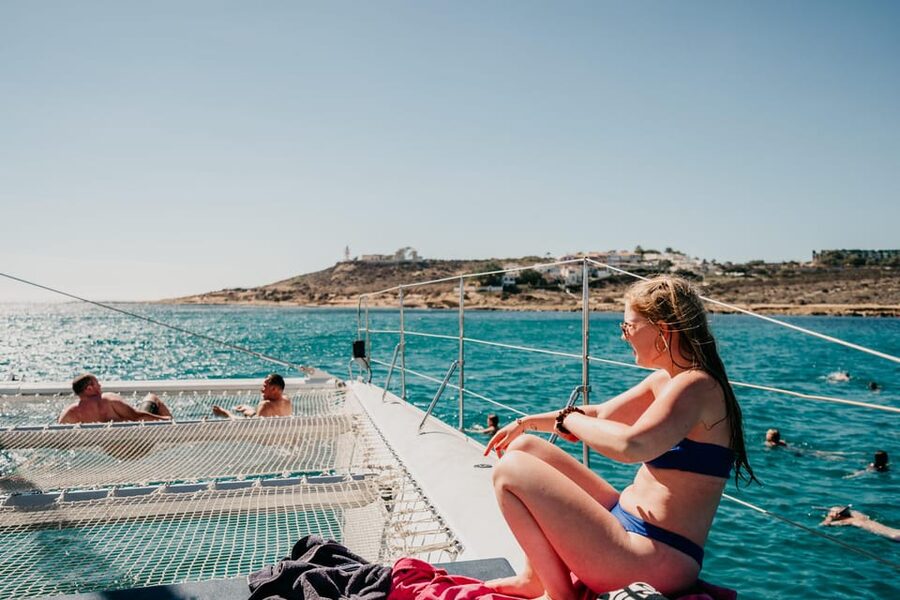 Alicante: 3-Hour Coastal Catamaran Cruise - Where the cruise can feel tight: space, seating, and weather reality