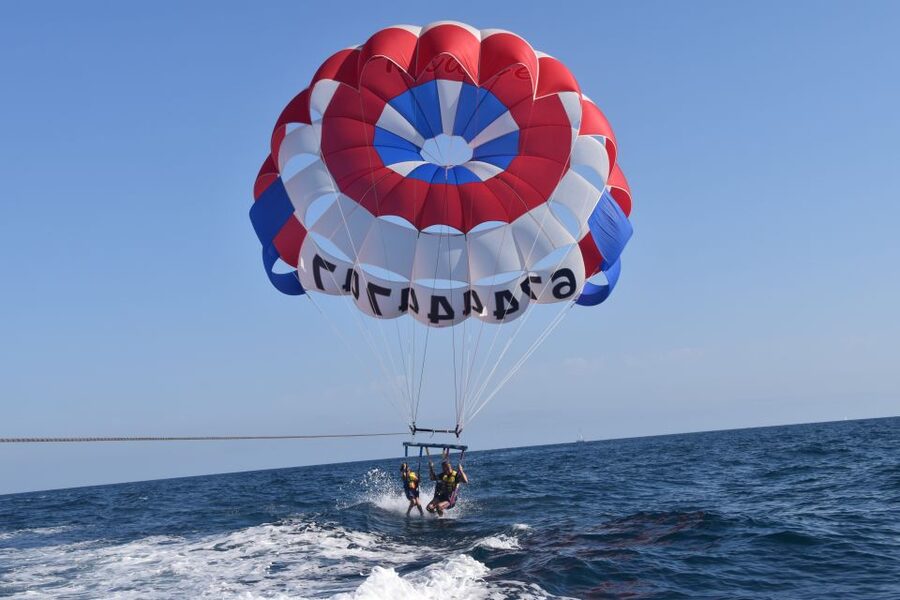 Alicante: Boat Trip and Parasailing Experience with Drink - Who this trip fits best (and who should skip it)