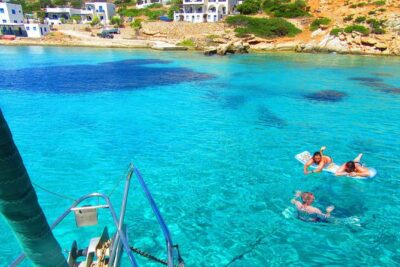 All inclusive day sailing tour from Naxos to the small cyclades - Breakfast, Snacks, and the BBQ Lunch: Value at Sea