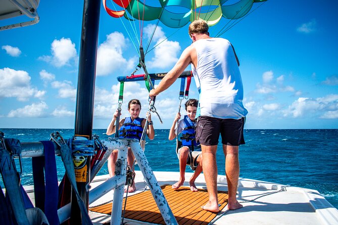 Aruba Parasailing Experience from Noord - Where to Meet on Noord: Bread Basket Aruba by the Beach