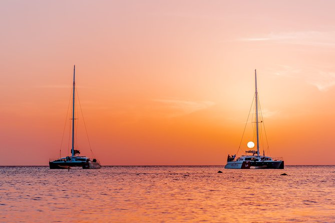 Aruba Sunset Sail with Appetizers and Open Bar - The open bar at cruise time: drinks, pacing, and what to expect