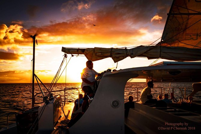Aruba Sunset Sail with Appetizers and Open Bar - Appetizers: good for snacking, not a guaranteed feast