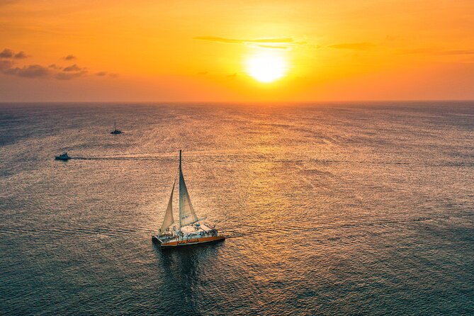 Aruba Sunset Sail with Open Bar - De Palm Pier Check-In and the 5:30 pm Start That Keeps You From Rushing