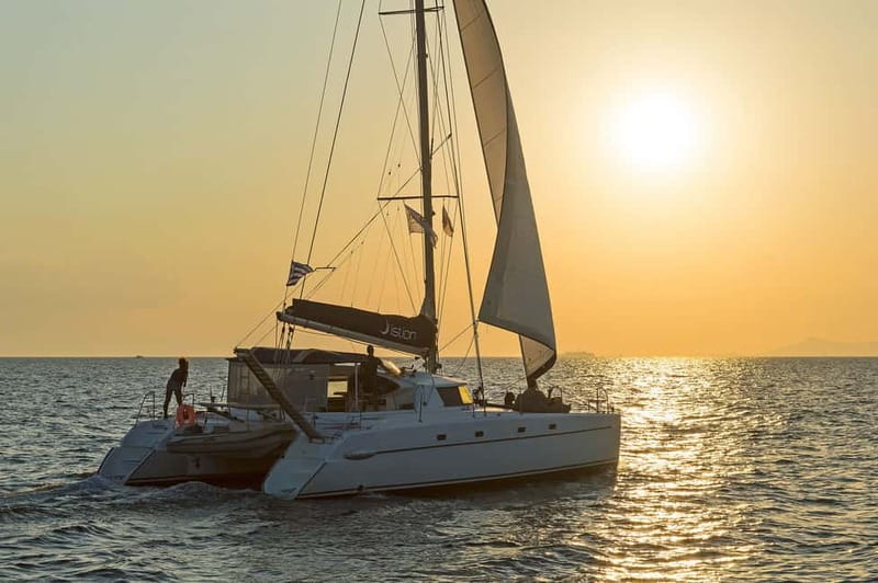 Athens: Half-Day Sunset Catamaran Cruise with Meal & Drinks - The 4-Hour Sail: What the Afternoon Typically Feels Like