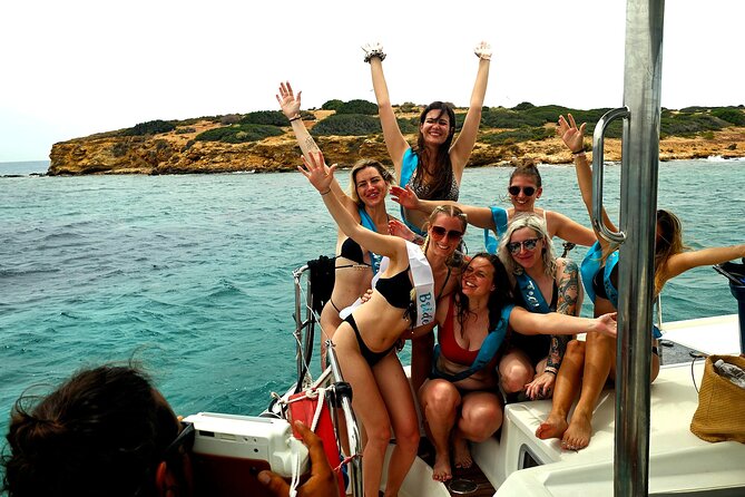 Athens Riviera Catamaran tour with fresh Meal Drinks and Swimming - Vouliagmeni Bay Swim Stop: Clear Water and a Calm First Splash