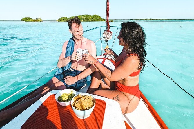 Bacalar: 4hr Private Sailing Tour with Guacamole & Drinks - Should you book this Bacalar sail?