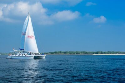 Bali Hai - Aristocat Sailing Cruise - Mushroom Beach: the stop built for water time and choice
