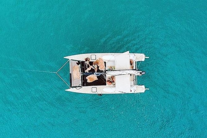Barbados Catamaran Snorkel Cruise with Lunch and Open Bar - Key highlights at a glance
