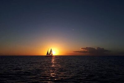 Barbados Sunset and Snorkeling Catamaran Cruise - Meeting Point and Getting Onboard Smoothly
