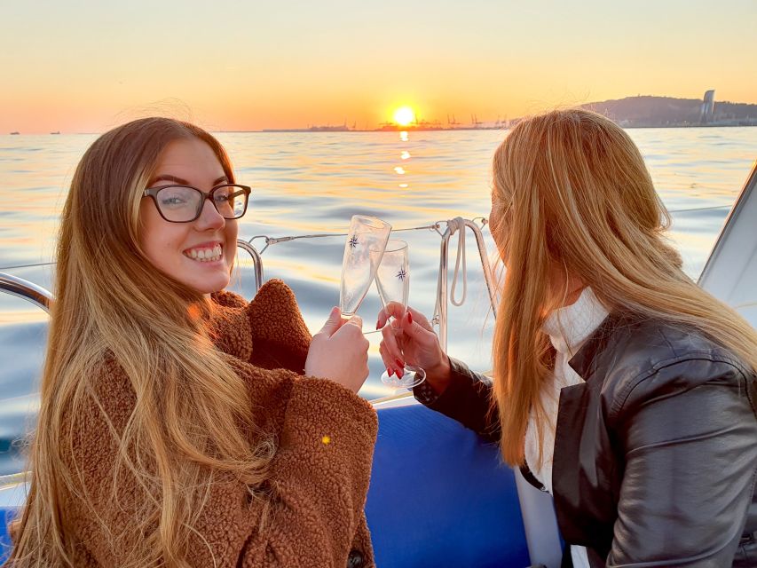 Barcelona: 2-Hour Sailboat Tour with Snacks and Drinks - Finding the boat: Moll de la Marina and Amaris (easy if you arrive prepared)