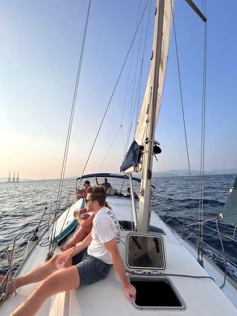 Barcelona Badalona : Sailboat Tour, Snacks, Drinks, Swimming - SUP try-out: a fun activity that doesn’t need experience