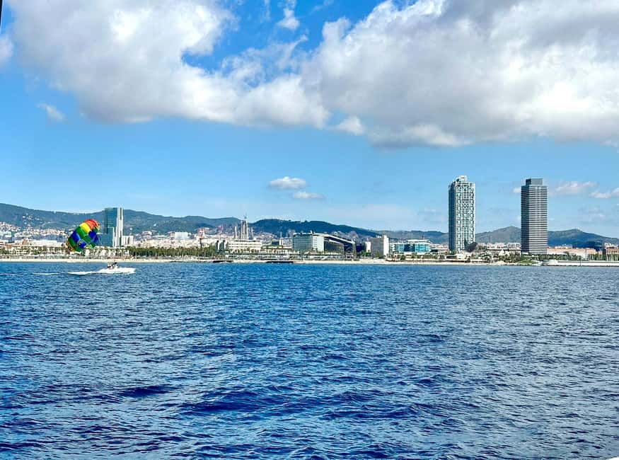 Barcelona Badalona : Sailboat Tour, Snacks, Drinks, Swimming - A small-group sail with a genuinely personal host