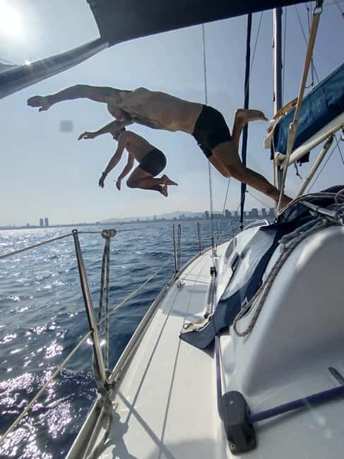 Barcelona Badalona : Sailboat Tour, Snacks, Drinks, Swimming - Kid-friendly sailing without feeling like a babysitting job