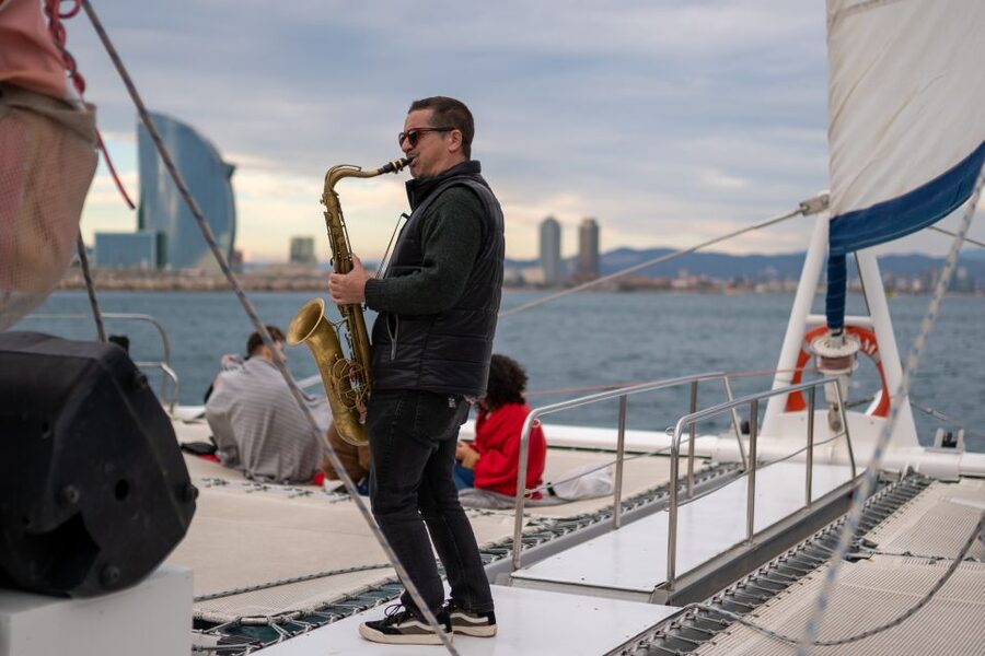 Barcelona: Catamaran Cruise with optional Live Jazz Music - FAQ