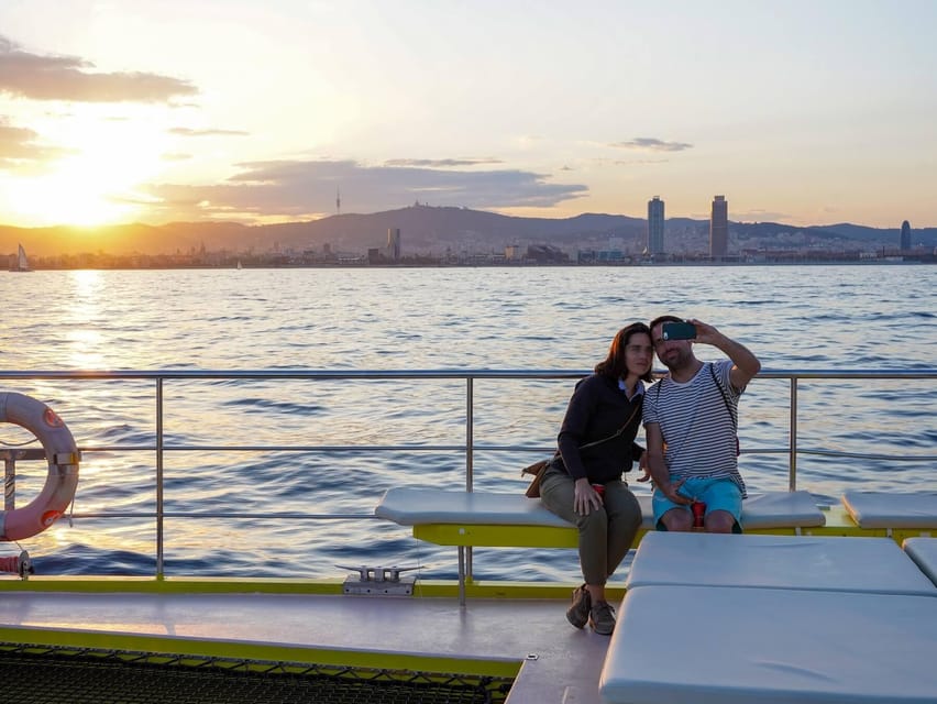 Barcelona: Daytime or Sunset Catamaran Cruise with Music - Practical tips so your cruise goes smoothly