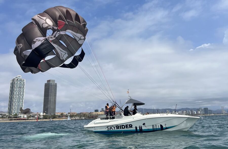 Barcelona: Guided Parasailing Experience - GoPro 360o Footage Option (and How to Think About It)