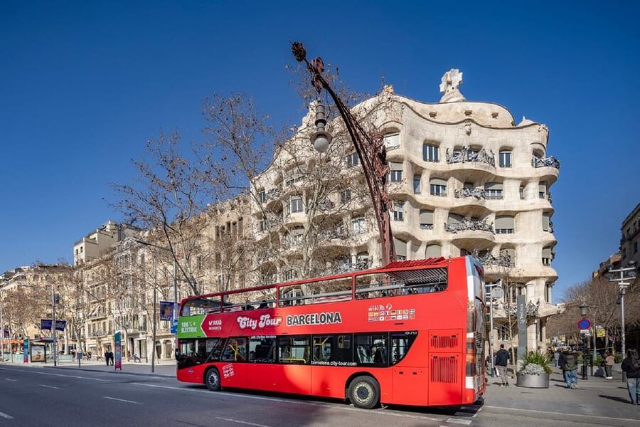 Barcelona: Hop-On Hop-Off Bus with Sailing Cruise - Key Takeaways Before You Go