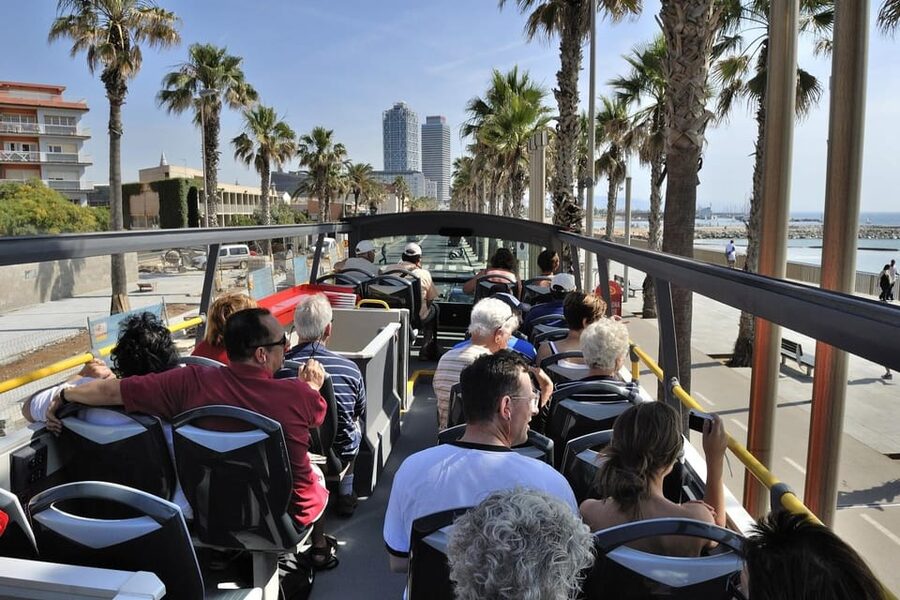 Barcelona: Hop-On Hop-Off Bus with Sailing Cruise - West Route (Orange): When You Want Barcelona’s Wider Side